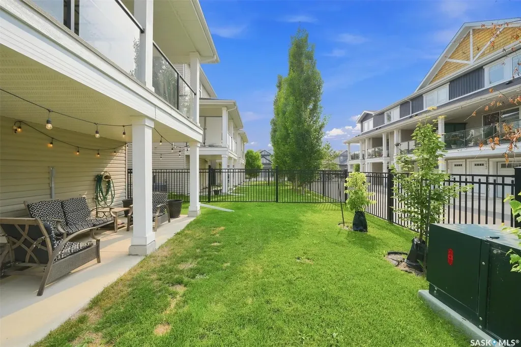 315 Dickson Crescent Saskatoon SK S7T 0Z1