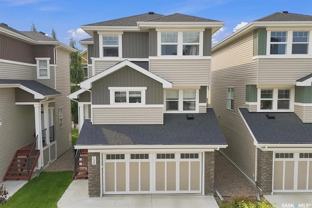 315 Dickson Crescent Saskatoon SK S7T 0Z1