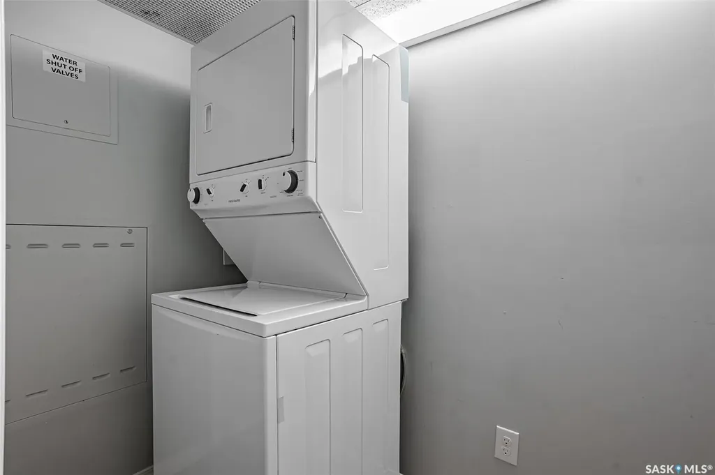 915 Kristjanson Road Saskatoon SK S7S 0B1