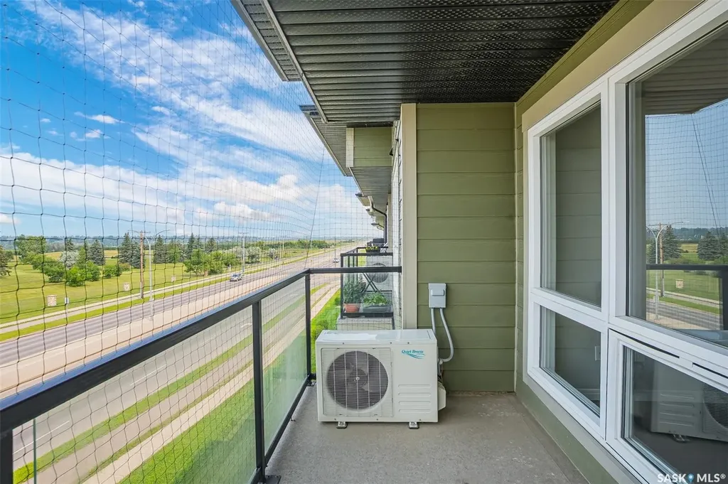 915 Kristjanson Road Saskatoon SK S7S 0B1