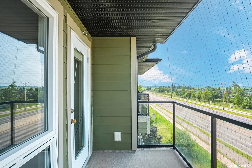 915 Kristjanson Road Saskatoon SK S7S 0B1