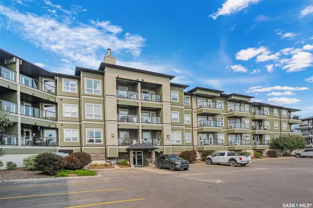 915 Kristjanson Road Saskatoon SK S7S 0B1