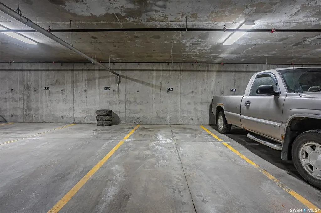 915 Kristjanson Road Saskatoon SK S7S 0B1