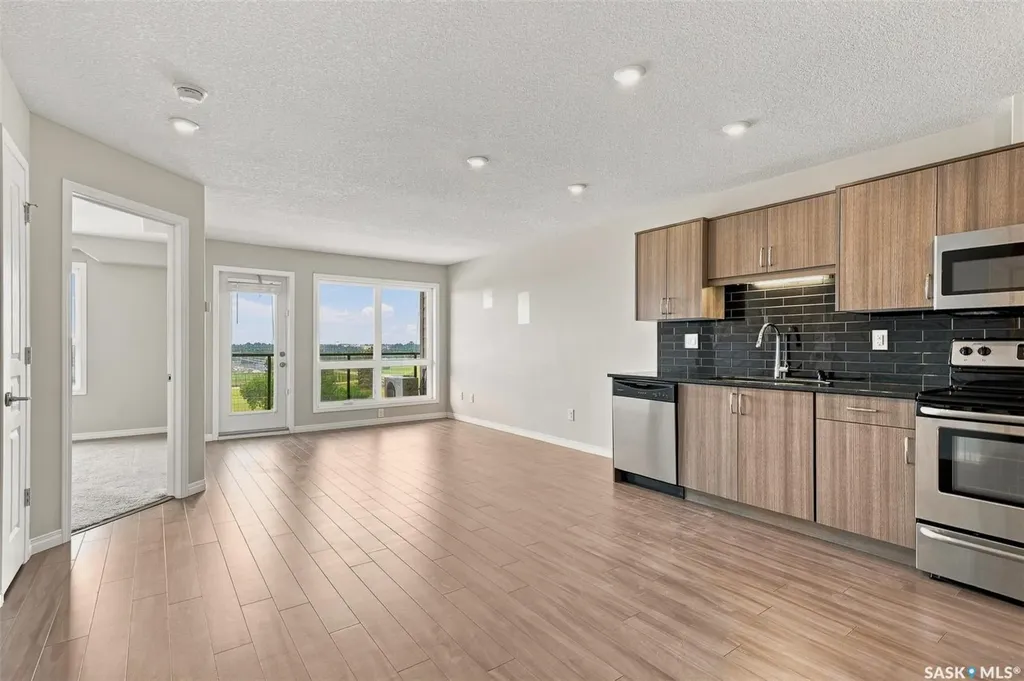 915 Kristjanson Road Saskatoon SK S7S 0B1