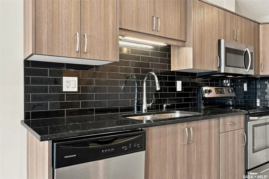 915 Kristjanson Road Saskatoon SK S7S 0B1