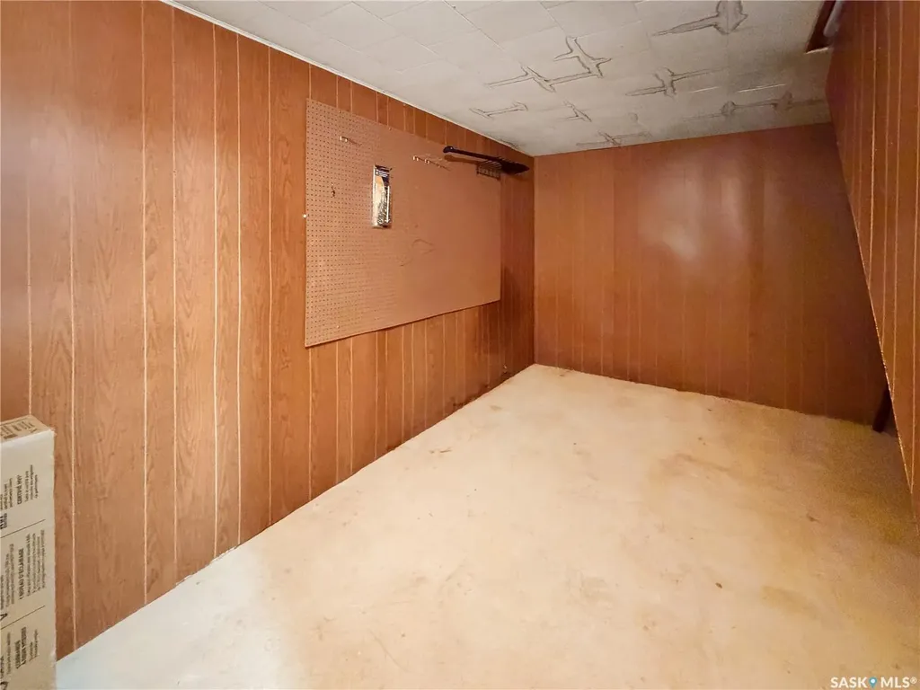 1982 13th Street W Prince Albert SK S6V 3K5