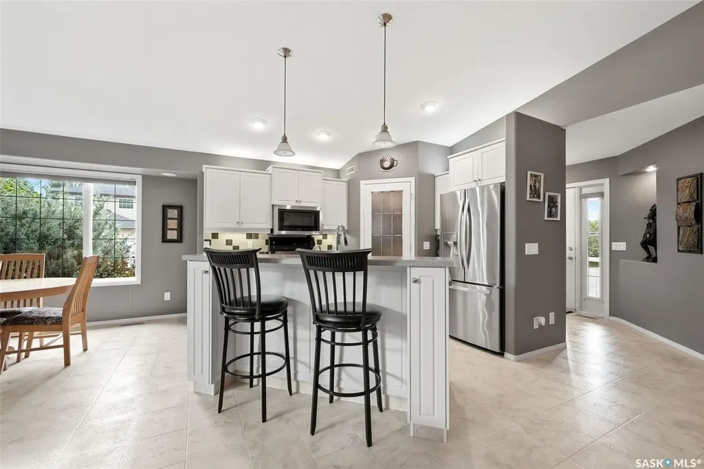 3940 Nottingham Crescent Regina SK S4V 3A5