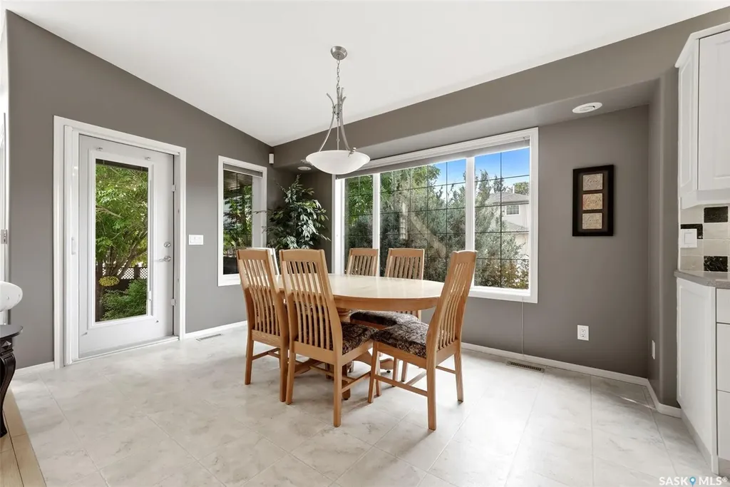 3940 Nottingham Crescent Regina SK S4V 3A5