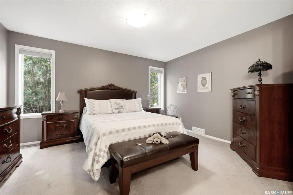 3940 Nottingham Crescent Regina SK S4V 3A5