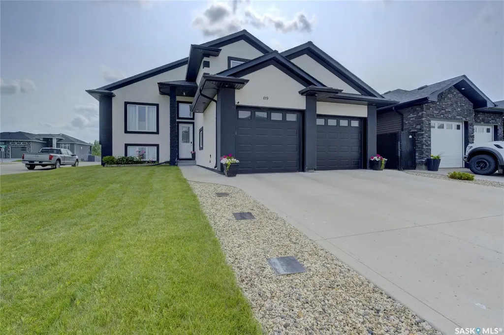 619 Maple Crescent Warman SK S0K 4S0