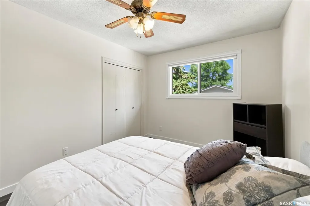 1009 East Centre Saskatoon SK S7J 3A2