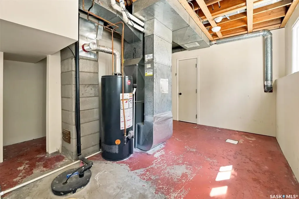 1009 East Centre Saskatoon SK S7J 3A2