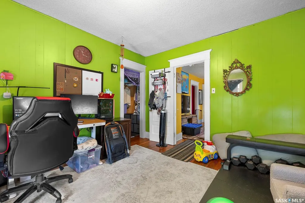 2730 13th Avenue Regina SK S4T 1N3