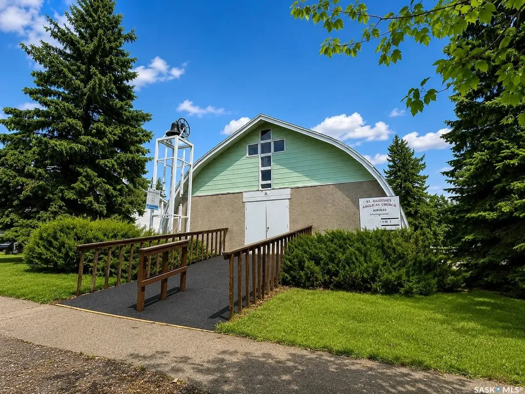 300 Queen Street Raymore SK S0A 0E1