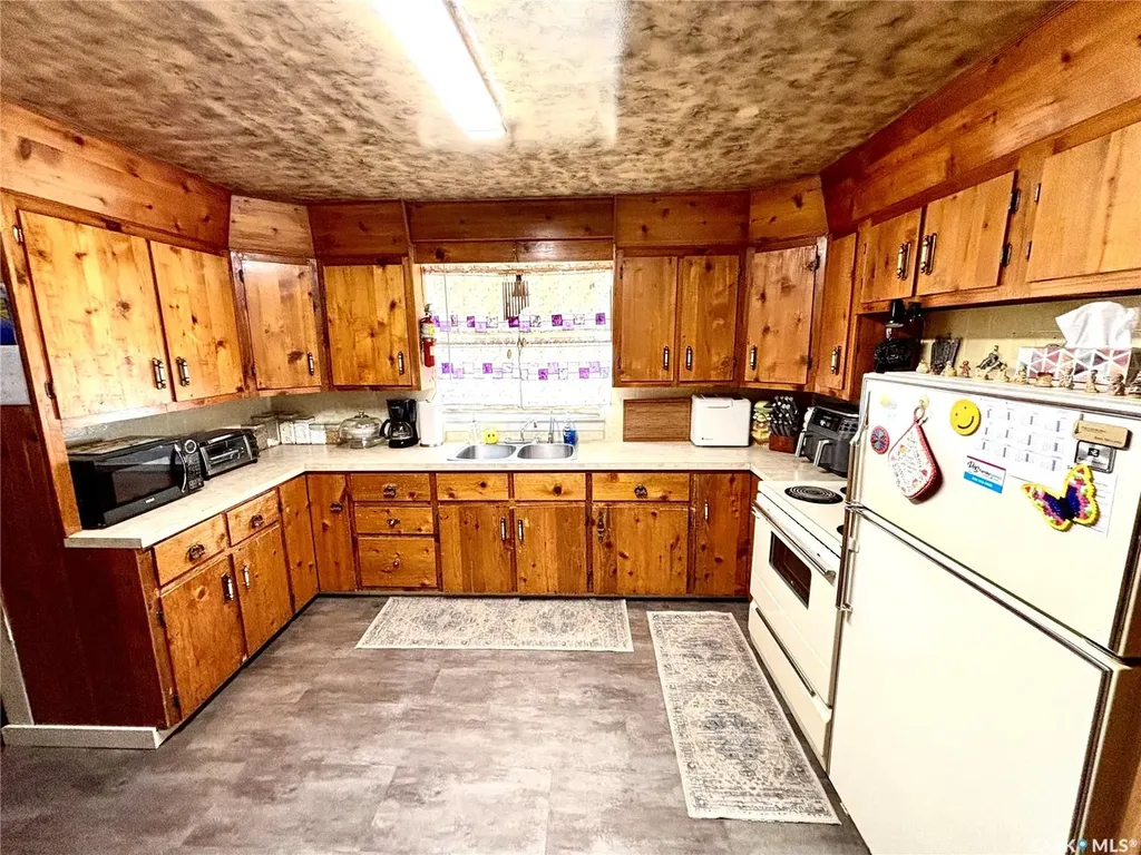 465 1st Avenue S Duck Lake SK S0K 1J0