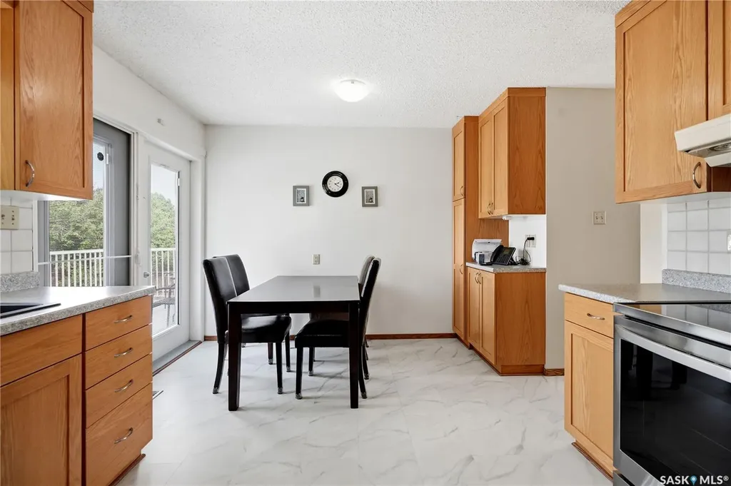 515 Frobisher Crescent Saskatoon SK S7K 4Y8