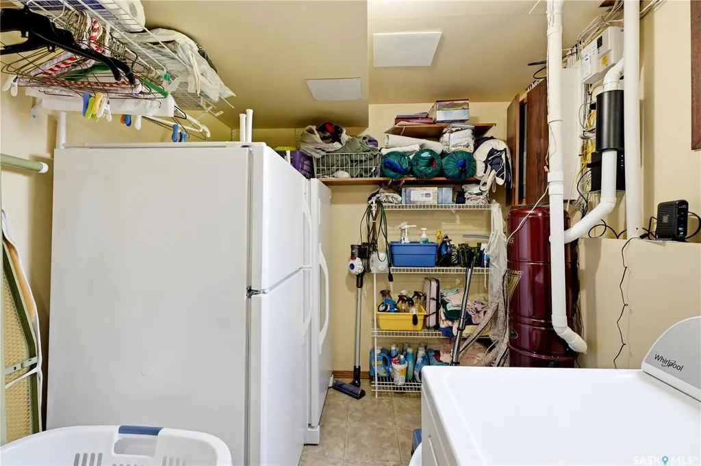515 Frobisher Crescent Saskatoon SK S7K 4Y8
