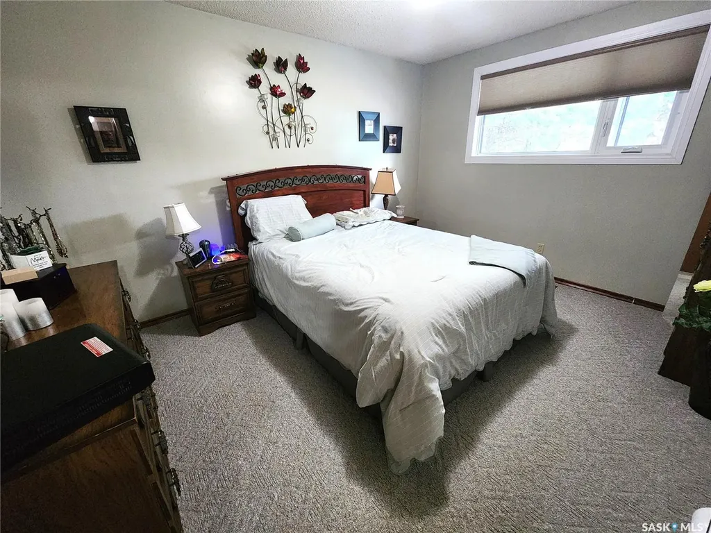808 Assiniboia Avenue Stoughton SK S0G 4T0