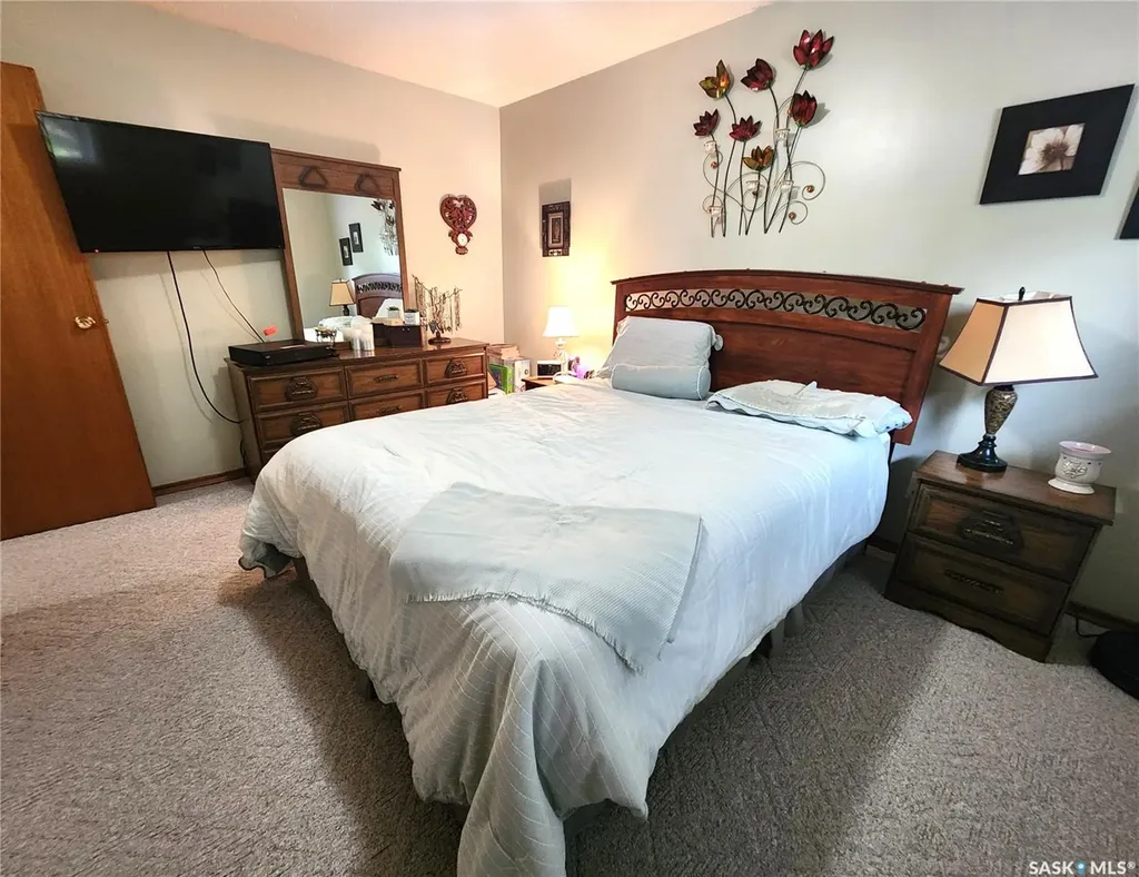808 Assiniboia Avenue Stoughton SK S0G 4T0