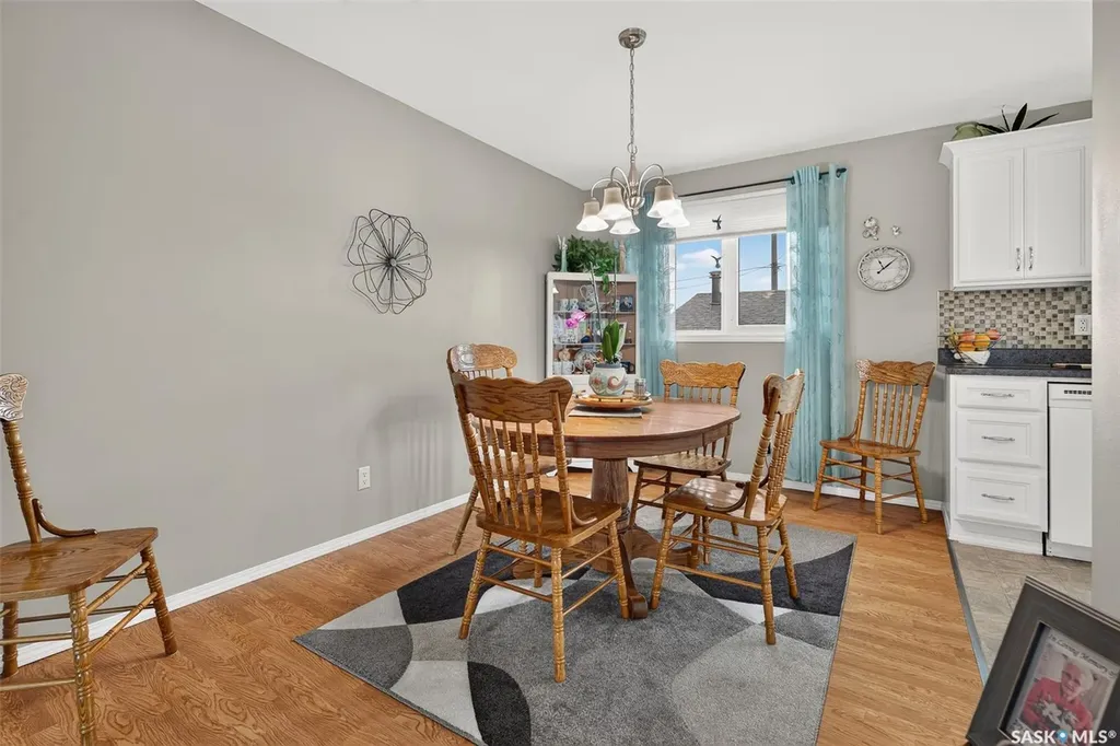1331 Athabasca Street W Moose Jaw SK S6H 6C8