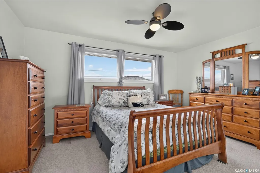 1331 Athabasca Street W Moose Jaw SK S6H 6C8