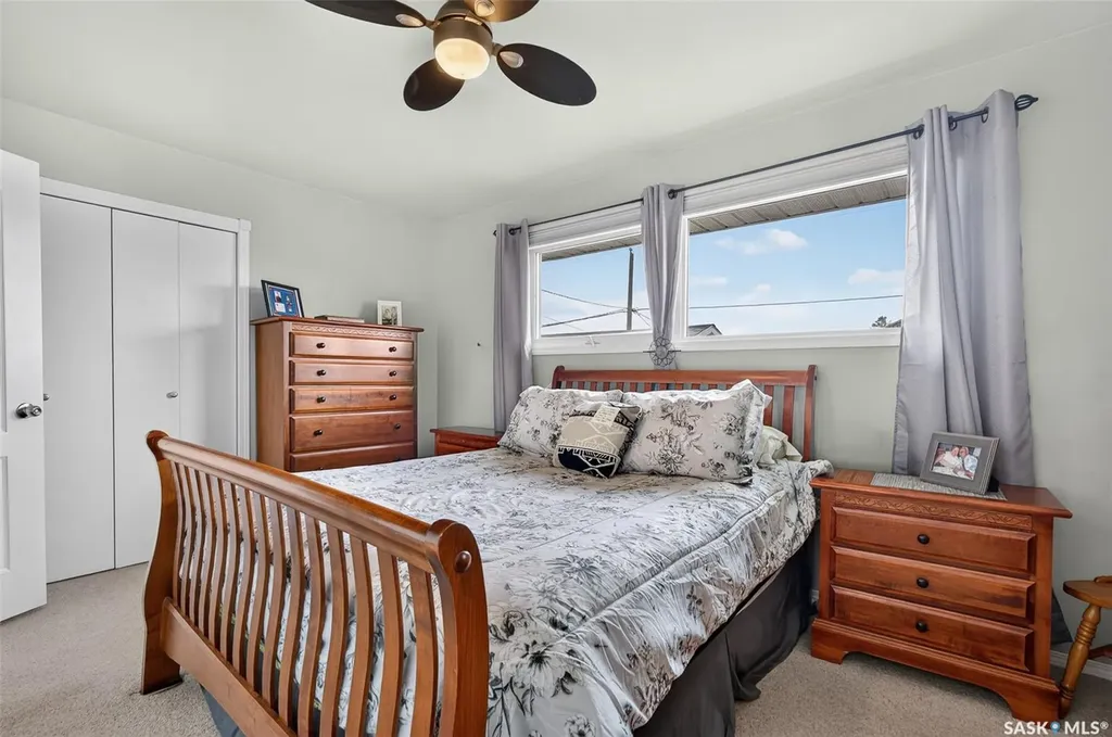 1331 Athabasca Street W Moose Jaw SK S6H 6C8