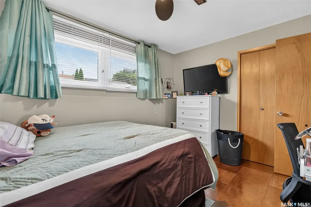 1331 Athabasca Street W Moose Jaw SK S6H 6C8