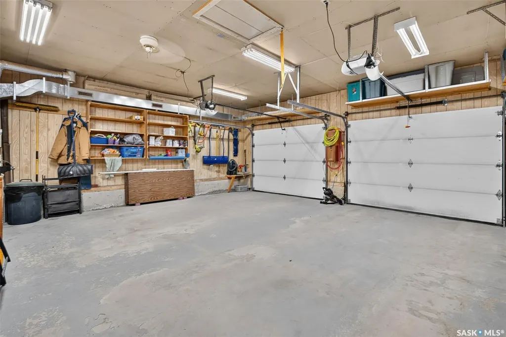 1331 Athabasca Street W Moose Jaw SK S6H 6C8