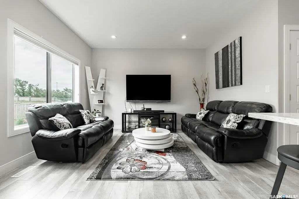 170 Palliser Court Saskatoon SK S7L 4P9
