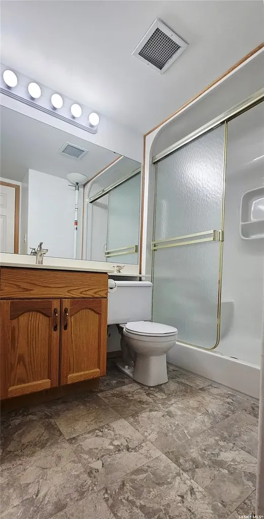 230 Lister Kaye Crescent Swift Current SK S9H 0A2