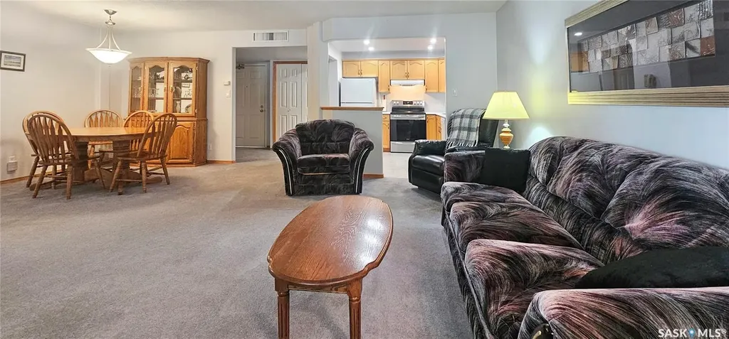230 Lister Kaye Crescent Swift Current SK S9H 0A2