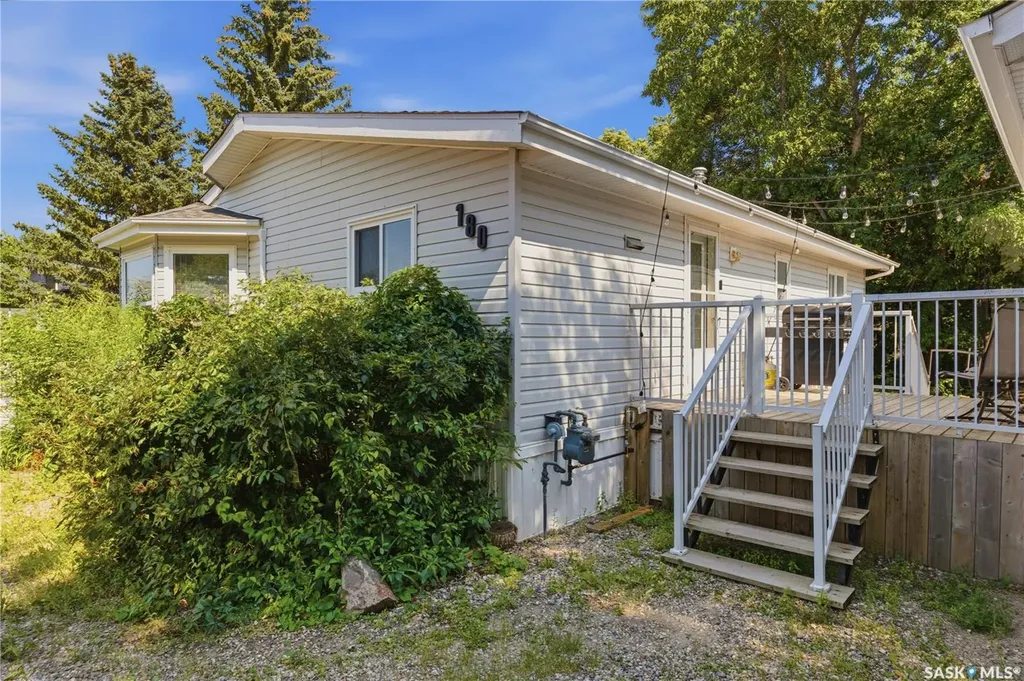 180 10th Street Buena Vista SK S2V 1B1