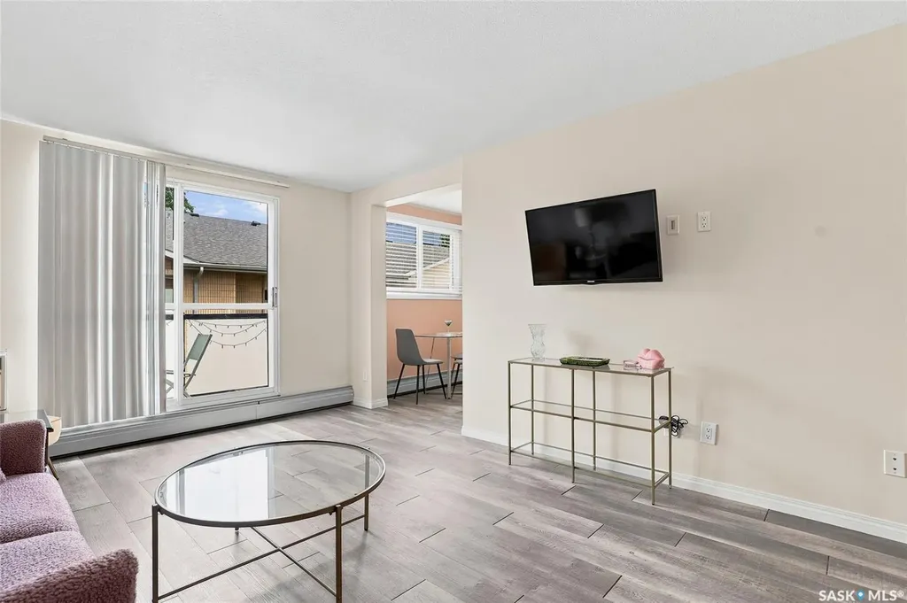 15 Assiniboine Drive Saskatoon SK S7K 1H1