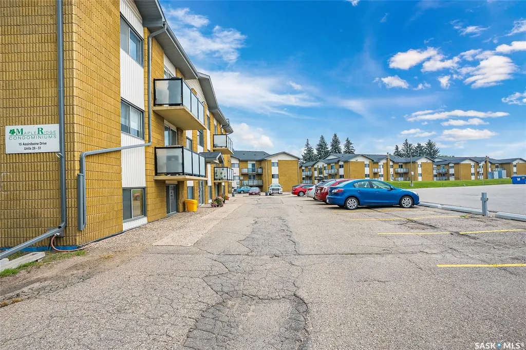 15 Assiniboine Drive Saskatoon SK S7K 1H1