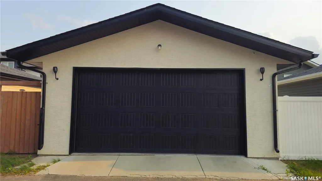 126 Bolstad Way Saskatoon SK S7W 0Y1