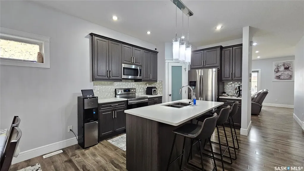 126 Bolstad Way Saskatoon SK S7W 0Y1