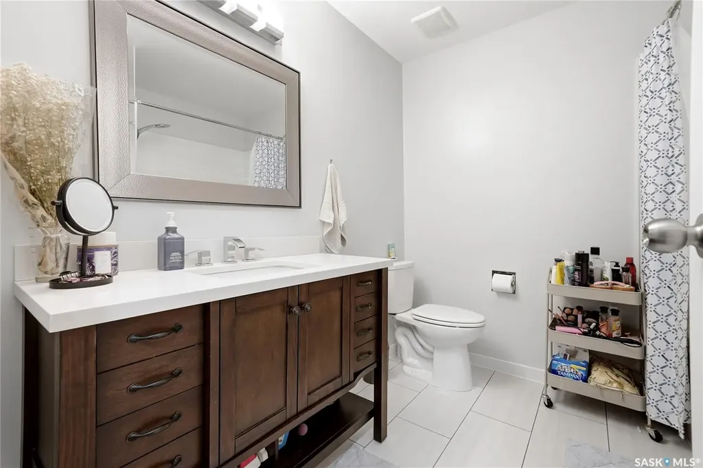 4005 Gordon Road Regina SK S4S 6G6