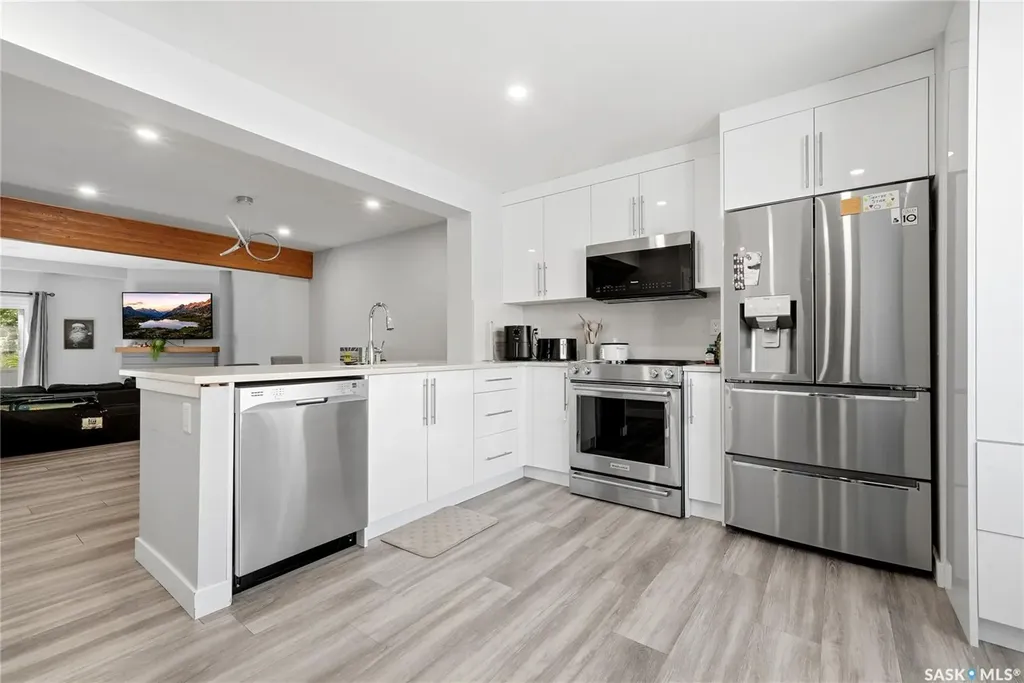 4005 Gordon Road Regina SK S4S 6G6