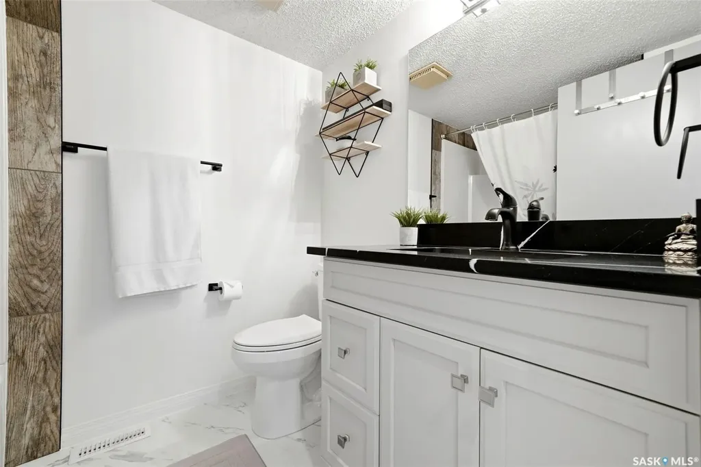 82 Cedar Meadow Drive Regina SK S4X 3J6