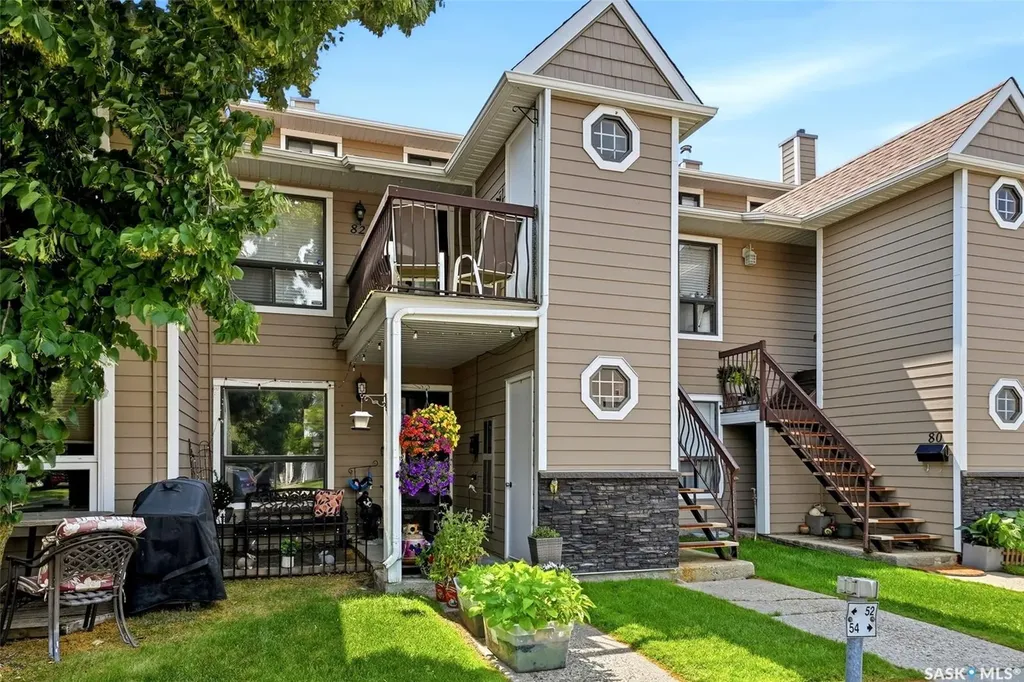 82 Cedar Meadow Drive Regina SK S4X 3J6