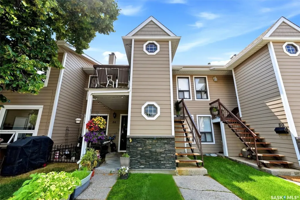 82 Cedar Meadow Drive Regina SK S4X 3J6