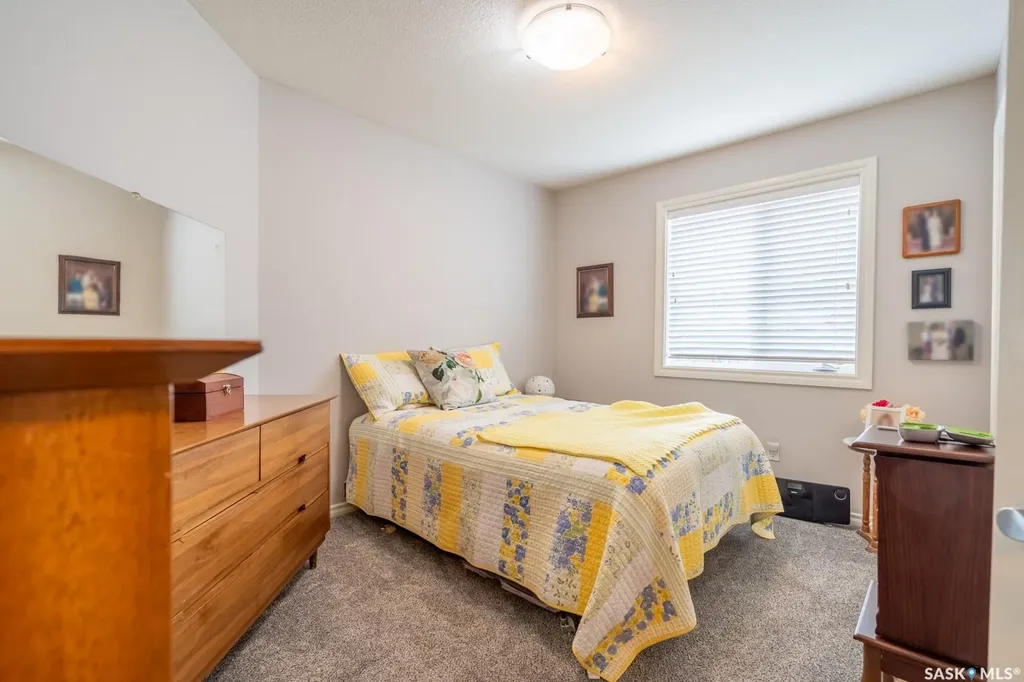 3101 Renfrew Crescent E Regina SK S4V 3B6