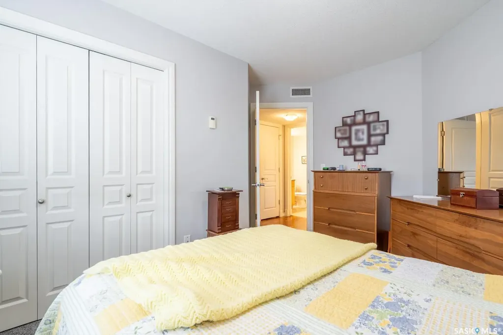 3101 Renfrew Crescent E Regina SK S4V 3B6