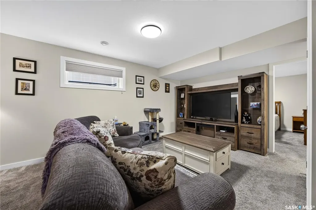 5157 Buckingham Drive E Regina SK S4V 3S3