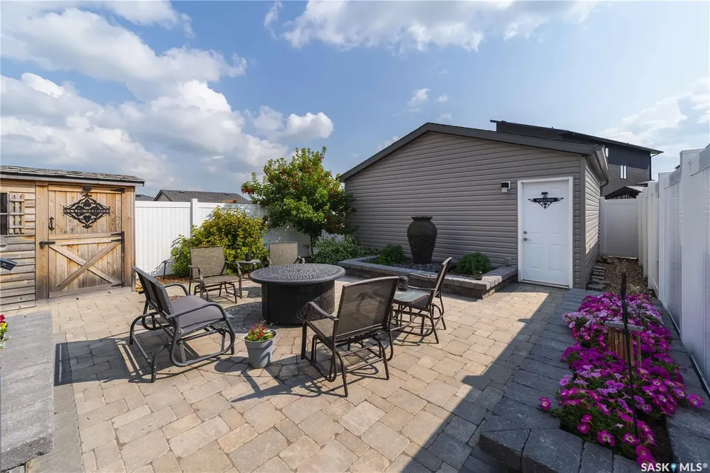 5157 Buckingham Drive E Regina SK S4V 3S3