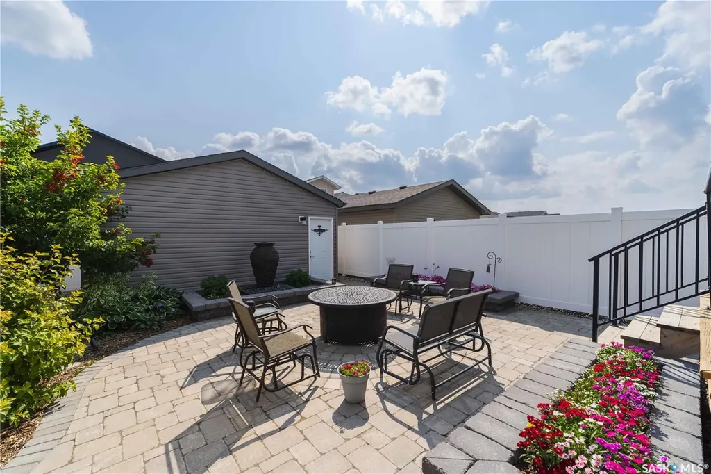5157 Buckingham Drive E Regina SK S4V 3S3
