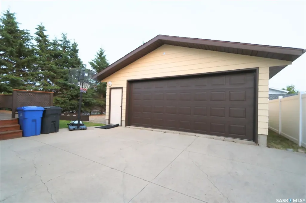2 Spice Drive Yorkton SK S3N 3W2