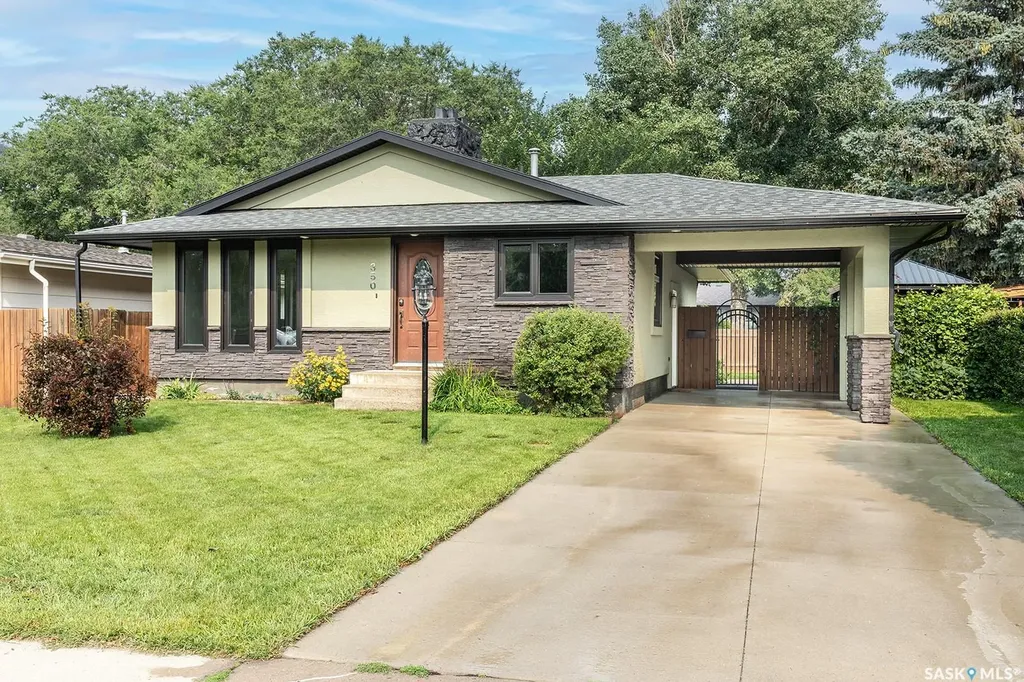 350 Guelph Crescent Saskatoon SK S7H 4S9