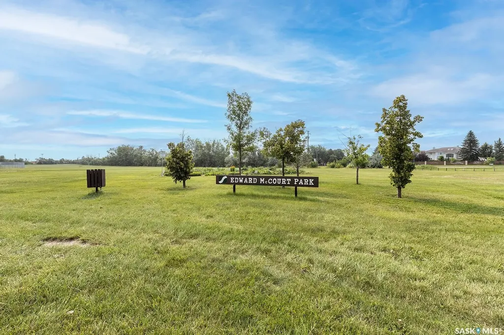 350 Guelph Crescent Saskatoon SK S7H 4S9