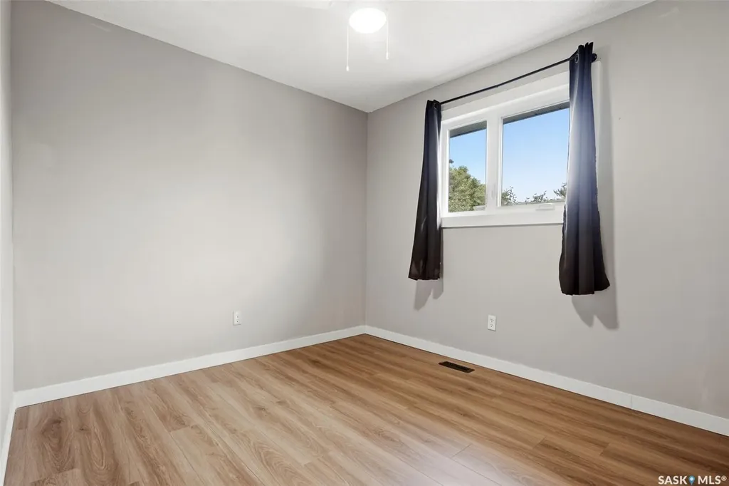 214 Church Drive Regina SK S4X 1M1